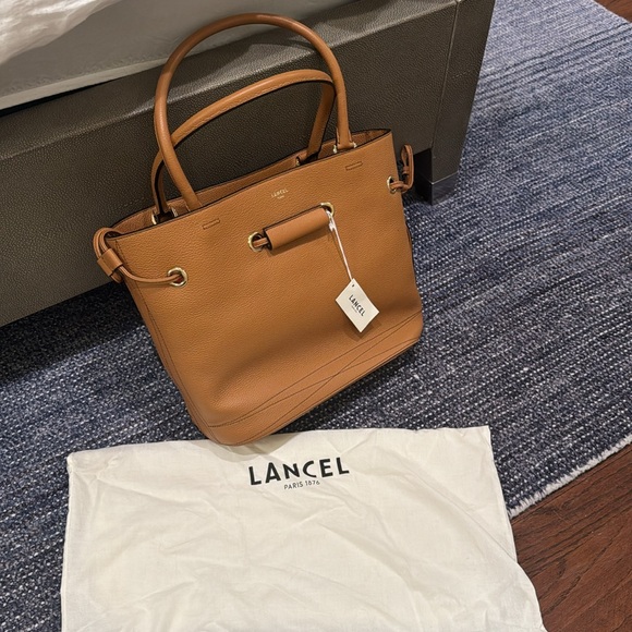 Brand new Lancel Paris bag with dust bag - Picture 7 of 7